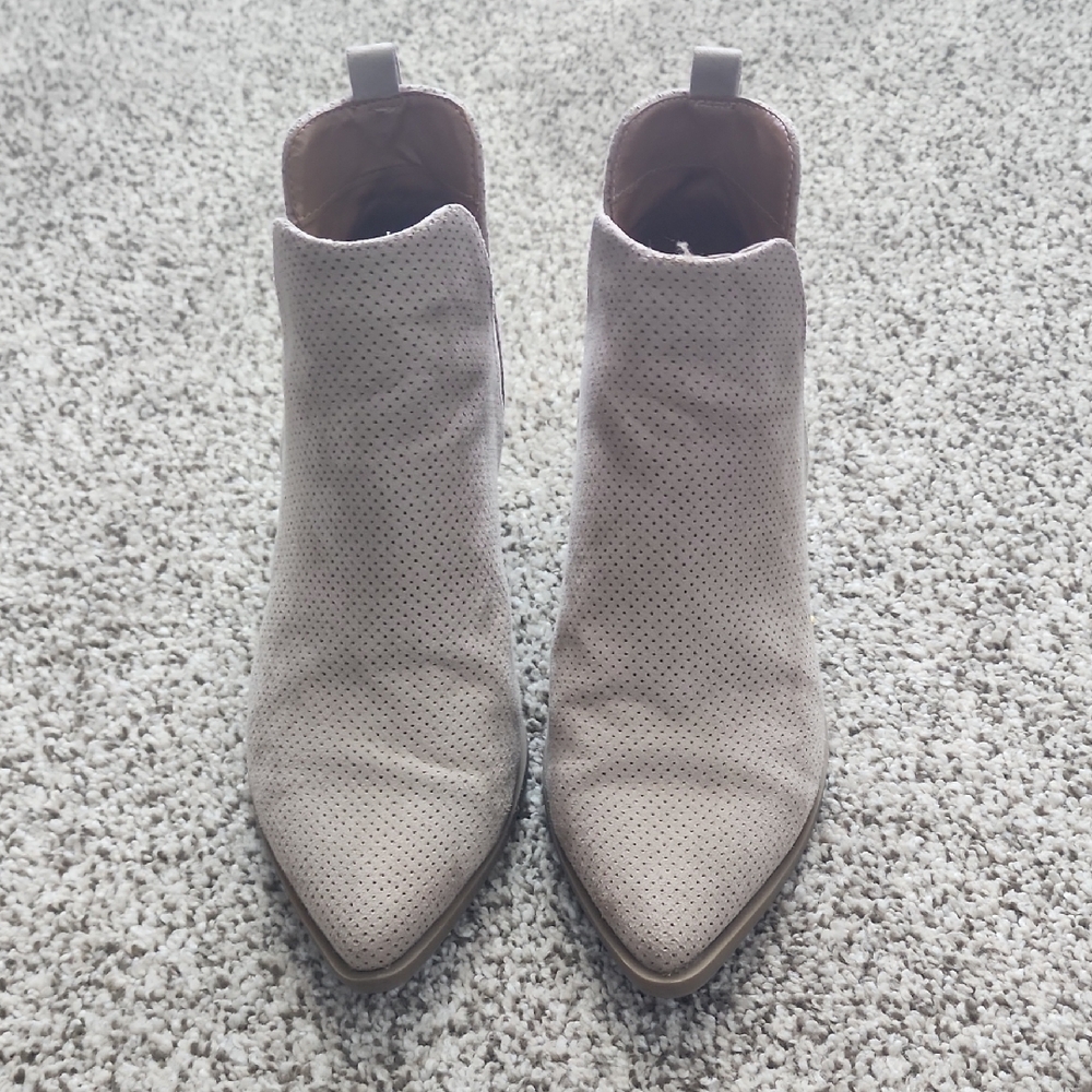 Universal Thread Perforated Pointed Toe Taupe Ankle Booties